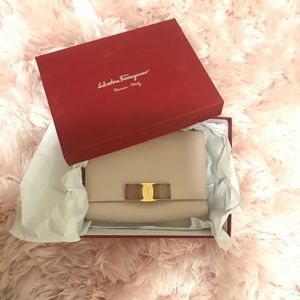 Ferragamo classic crossbody bag